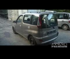 Ricambi Toyota Yaris Verso anno 2005 colore 1D2