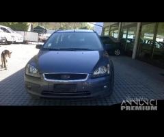 Ricambi vari Ford Focus SW 2005 1600cc td