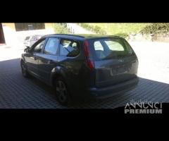 Ricambi vari Ford Focus SW 2005 1600cc td