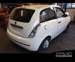 Ricambi Lancia Ypsilon da 2003 colori vari - 10