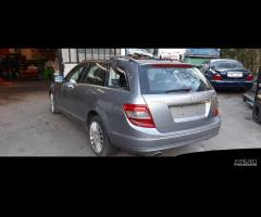 Ricambi Mercedes C220 SW 2008 2200cc CDI