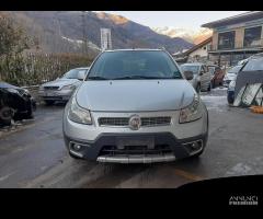 Ricambi Fiat Sedici 4x4 2010 grigio chiaro