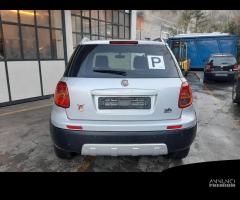 Ricambi Fiat Sedici 4x4 2010 grigio chiaro - 6