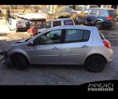 Ricambi Renault Clio R 2010 5P 1200cc B