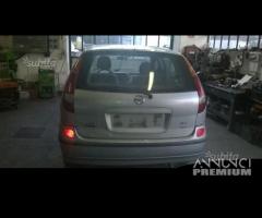 Ricambi carrozzeria Nissan Almera 2005 grigio ch