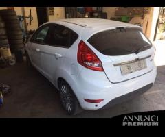 Ricambi Ford Fiesta 2009 5 porte colori vari