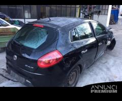 Ricambi Fiat Bravo 2010 5 porte nera