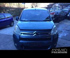 Ricambi Citroen Berlingo 2008 2011 blu e grigio