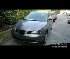 Ricambi Seat Ibiza 02 07 3 e 5 porte vari colori - 11