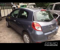 Ricambi Renault Clio 2009 3 porte grigio/blu