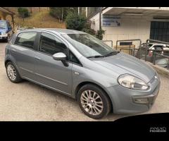 Ricambi Fiat Punto Evo 2010 5 porte nera e grigia - 10