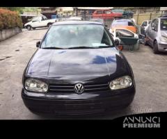 Ricambi VW Golf 2001 3 porte nera