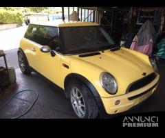 Ricambi Mini Cooper 2003 grigio chiaro e giallo - 9