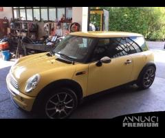 Ricambi Mini Cooper 2003 grigio chiaro e giallo - 10