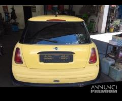 Ricambi Mini Cooper 2003 grigio chiaro e giallo - 11