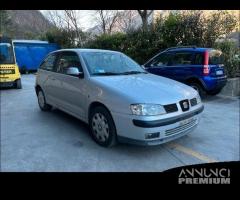 Ricambi Seat Ibiza 2001 3 porte grigio chiaro