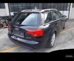 Ricambi Audi A4 Avant s-line 2005 nera 2000cc TD - 7