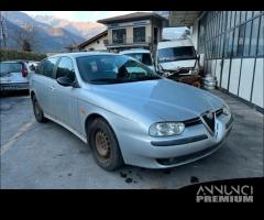 Ricambi Alfa Romeo 156 station wagon 2001 grigia