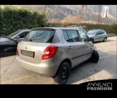 Ricambi Skoda Fabia 2011 beige 1200cc benzina