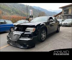 Ricambi Lancia Thema berlina 2012 nera 3000cc TD - 8