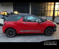 Ricambi Citroen DS3 2011 3 porte rossa 1600cc HDI