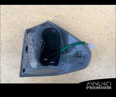 Faro posteriore sinistro Lexus RX 400h 2008