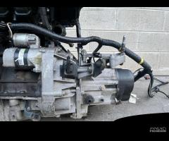 Motore cambio Renault Clio 01 1200cc benzina D4FB7