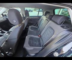 Volkswagen Golf 1.6 TDI 5p. Highline - 14