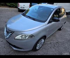 Lancia Ypsilon 1.3 MJT 16V 95 CV 5 porte S&S Plati