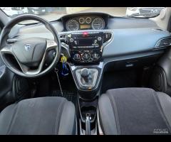 Lancia Ypsilon 1.3 MJT 16V 95 CV 5 porte S&S Plati - 19