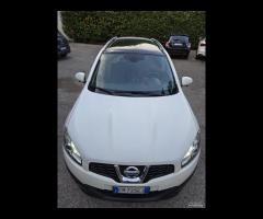 Nissan Qashqai 2 1.6 16V Tekna 7Posti