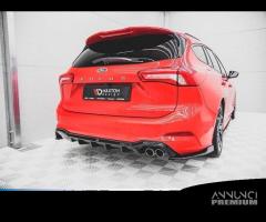 Estrattore posteriore V1 per Ford Focus ST-line