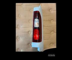 fanale posteriore destro Renault Trafic / Talento