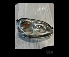 faro anteriore destro Golf 5