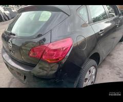 RICAMBI USATI AUTO OPEL Astra J Diesel 1686 (09>)