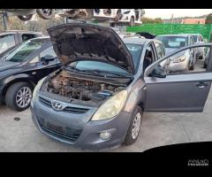 RICAMBI USATI AUTO HYUNDAI i20 1Â° Serie Bifuel/Ga