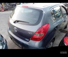 RICAMBI USATI AUTO HYUNDAI i20 1Â° Serie Bifuel/Ga