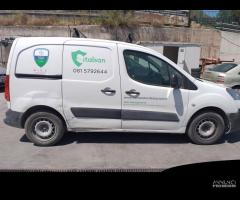 RICAMBI USATI AUTO PEUGEOT Partner 3Â° Serie 9HS ( - 6