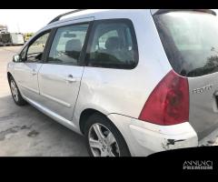 RICAMBI USATI AUTO PEUGEOT 307 S. Wagon RHS (DW10A