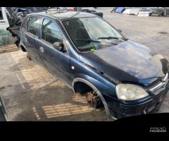 RICAMBI USATI AUTO OPEL Corsa C 5P 2Â° Serie Z 12