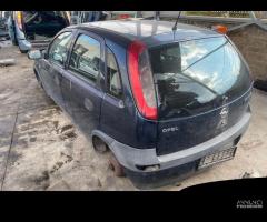 RICAMBI USATI AUTO OPEL Corsa C 5P 2Â° Serie Z 12