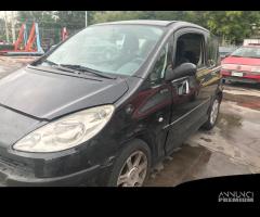 RICAMBI USATI AUTO PEUGEOT 1007 1Â° Serie 8HX (DV4