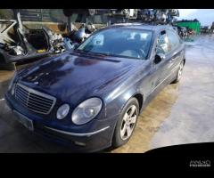 RICAMBI USATI AUTO MERCEDES Classe E Berlina W211