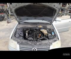 RICAMBI USATI AUTO VOLKSWAGEN Passat Berlina 3Â° S - 8