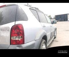 RICAMBI USATI AUTO SSANGYONG Rexton 2Â° Serie 665