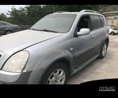 RICAMBI USATI AUTO SSANGYONG Rexton 2Â° Serie 665