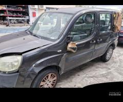 RICAMBI USATI AUTO FIAT Doblo Serie 223 A9.000 Die