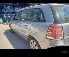 RICAMBI USATI AUTO OPEL Zafira B Z 16 YNG Bifuel/M