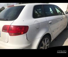 RICAMBI USATI AUTO AUDI A3 Sportback Serie (8PA) B