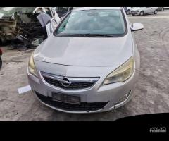 RICAMBI USATI AUTO OPEL Astra J A 17 DTC, A 17 DTE